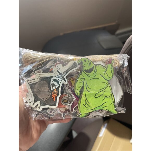 37 Pcs Halloween Christmas Nightmare Ornaments Halloween Christmas Nightmare Woo - Picture 7 of 7